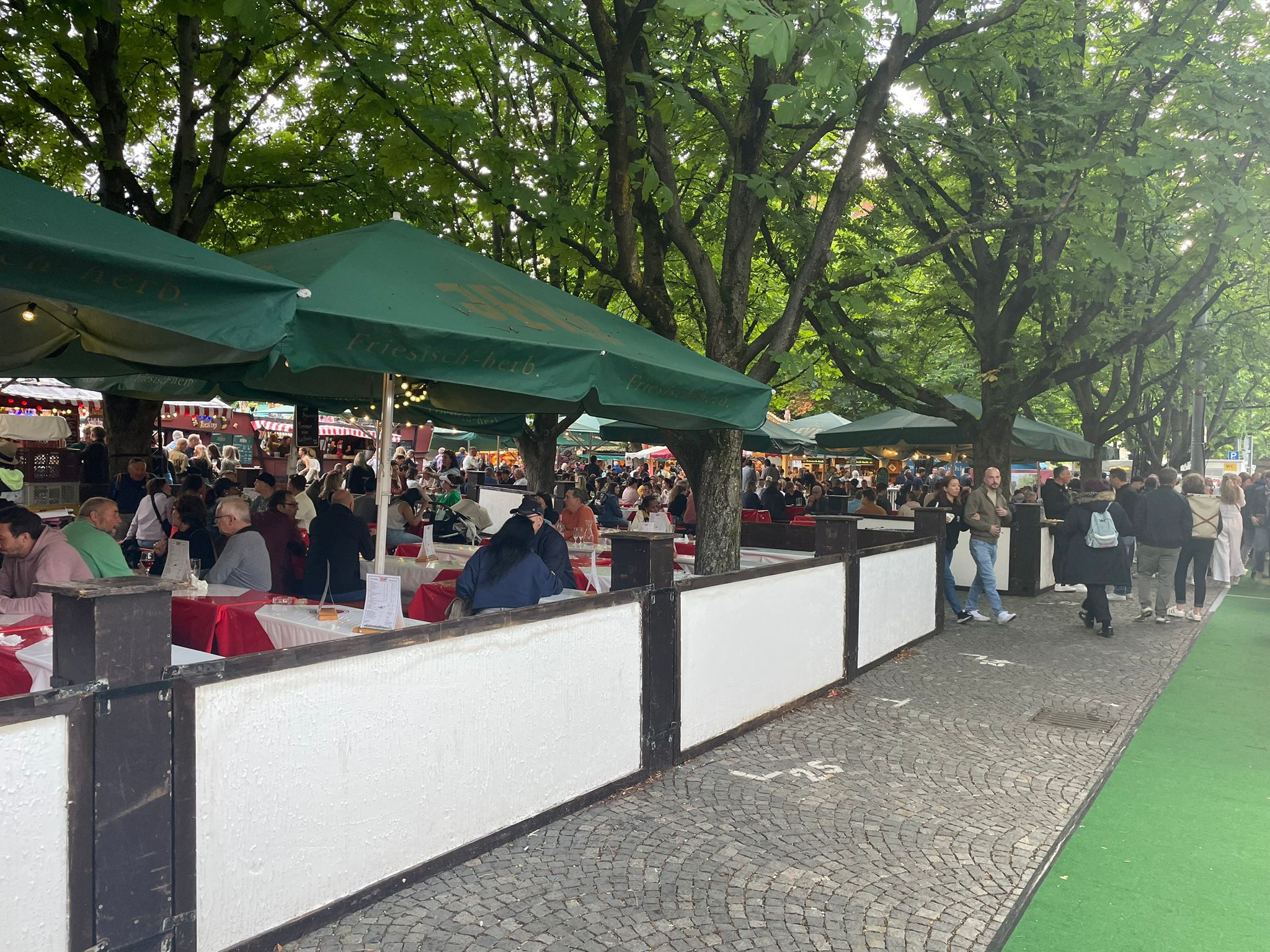 Hochzeits Catering Dekoration